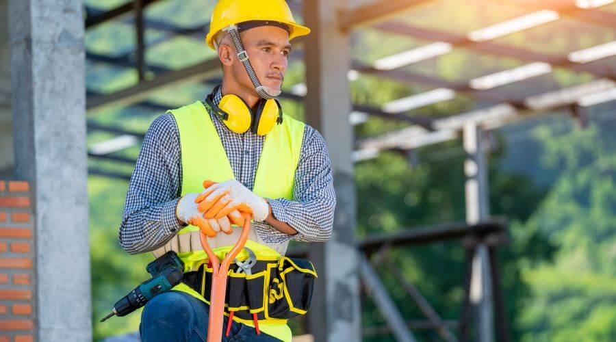Professional gutter cleaning in Rembrandt, IA